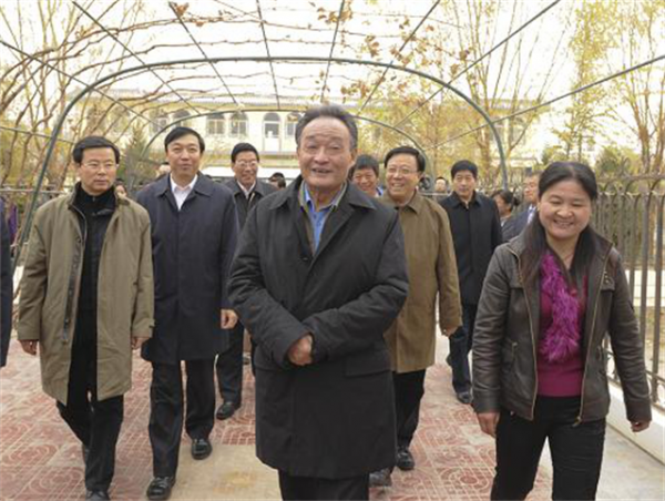 在上海工作了30年的吳邦國,對上海有著怎樣的情結? 在上海工作了30年的吳邦國,對上海有著怎樣的情結?