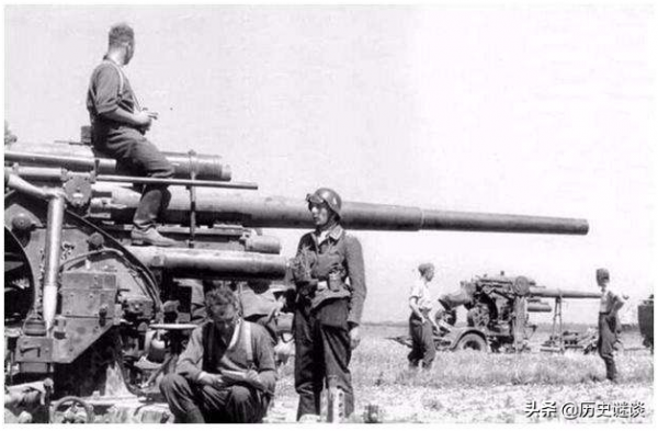 “沙漠之狐”隆美爾有多厲害？首秀之戰，幾千德軍打敗十幾萬英軍