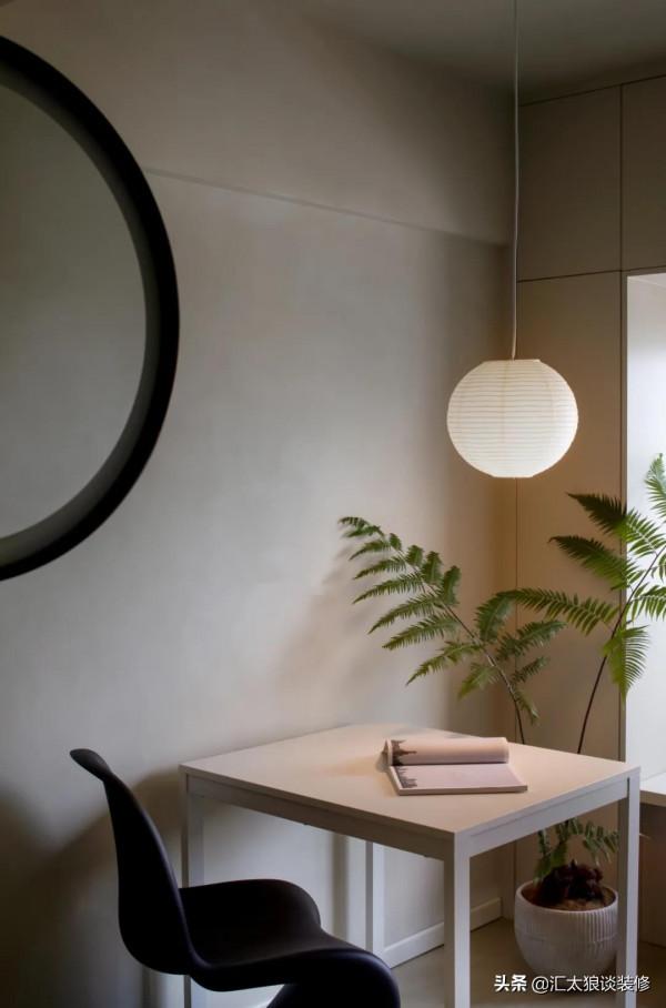 95後妹子獨居33平小窩，該有的全都有，還清爽又敞亮，安全感十足