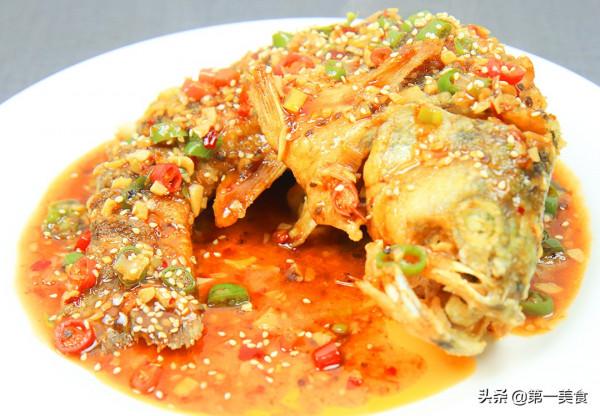 鱸魚別再蒸著吃了,廚師長教你新吃法,一炸一澆汁,外酥裡嫩 鱸魚別再蒸著吃了,廚師長教你新吃法,一炸一澆汁,外酥裡嫩