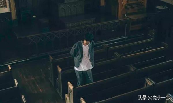 米津玄師為什麼遮右眼?米津玄師的歌曲風格為什麼那麼受歡迎? 米津玄師為什麼遮右眼?米津玄師的歌曲風格為什麼那麼受歡迎?