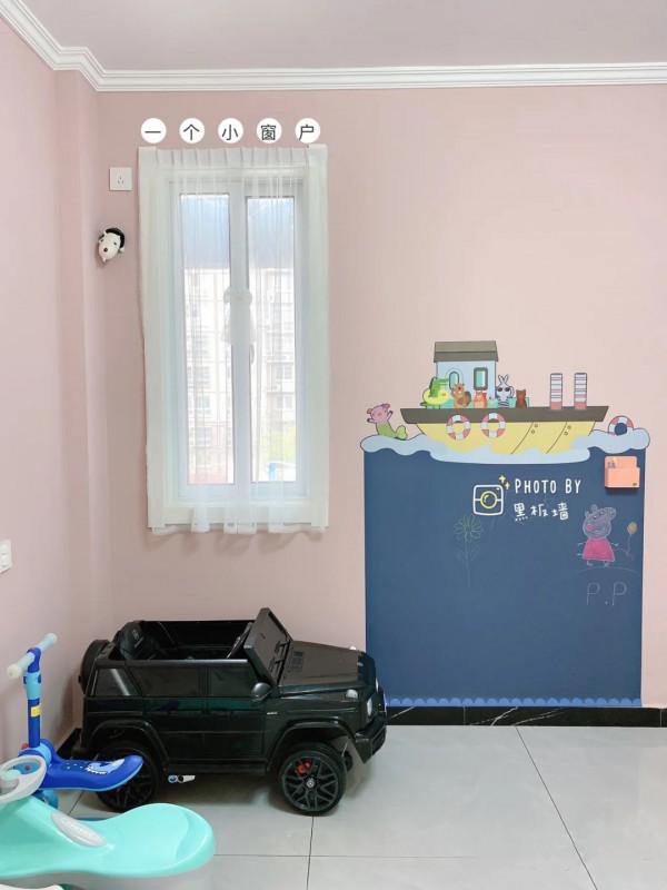 她家106平米，裝修不豪華，卻很乾淨溫馨，滿滿的煙火氣，好舒服