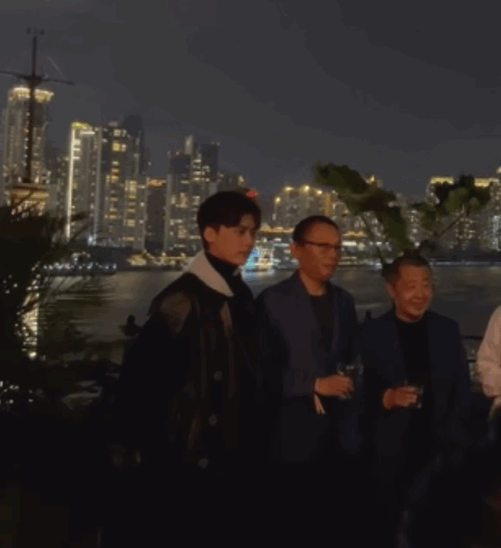 李易峰顏值回春？最新穿搭不輸超模？網友：無人生還的水平