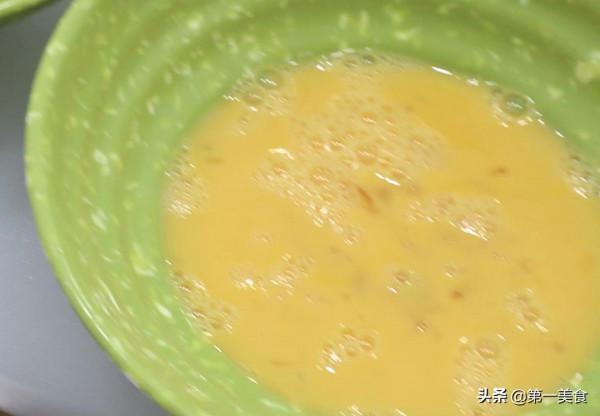 春捲這樣做超簡單,幾張豆腐皮一卷一炸,鮮香可口,零食都解決了 春捲這樣做超簡單,幾張豆腐皮一卷一炸,鮮香可口,零食都解決了