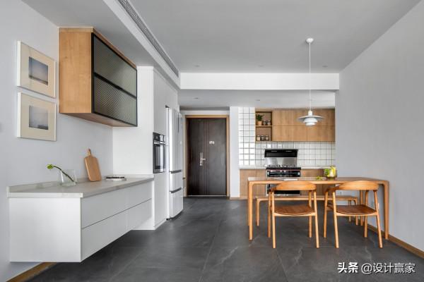 102㎡日式三居，百萬打造出的自然空間，日子過得與世無爭