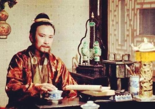 紅樓夢：賈母不是狠心的狼外婆！她至少給林黛玉預留了三個後招