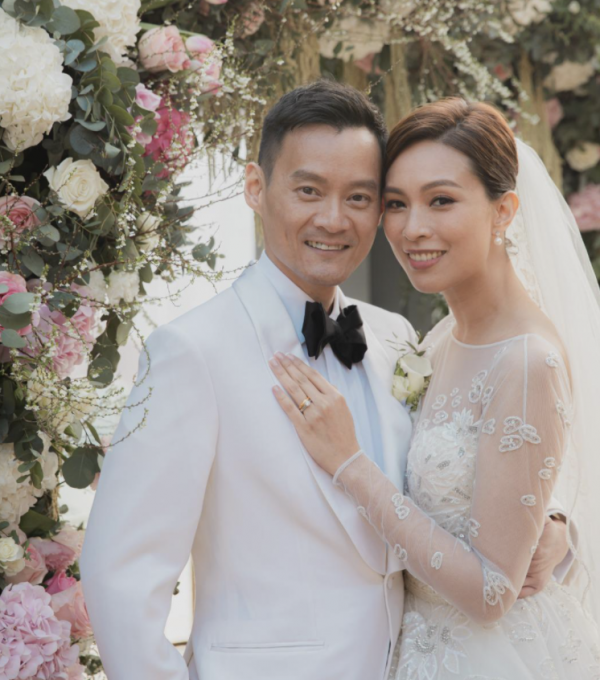 2021年娛樂圈8場唯美婚禮：俊男靚女羨煞旁人，兩對新人奉女成婚