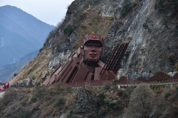 冬季遊川西之途經瀘定