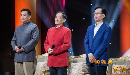 這位能捧會逗的相聲大師,你確定不瞭解一下? 這位能捧會逗的相聲大師,你確定不瞭解一下?