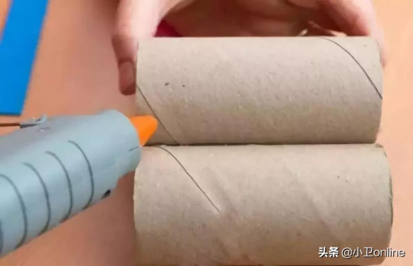 兩張紙&OpenCurlyDoubleQuote;捲一捲&rdquo;就能做望遠鏡，給孩子一個能玩到根本停不下來&hellip;