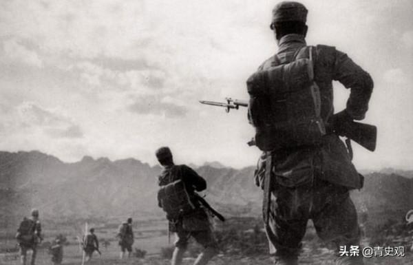 抗戰時期，河北的八路軍成立了專門的“釀酒班”，專門用高粱釀酒