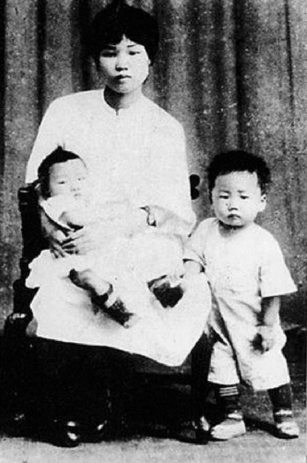 毛主席的第1任“包辦”妻子,雖未承認對方,建國後仍為她破過例 毛主席的第1任“包辦”妻子,雖未承認對方,建國後仍為她破過例