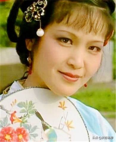 她太美，氣質勝過陳曉旭，容貌堪比張蕾，這些照片是最好的證明