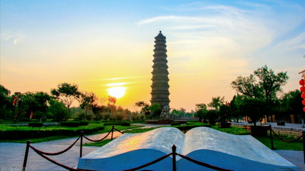 河南有825座古塔，號稱全國最多。朋友，你家鄉的古塔還在嗎？