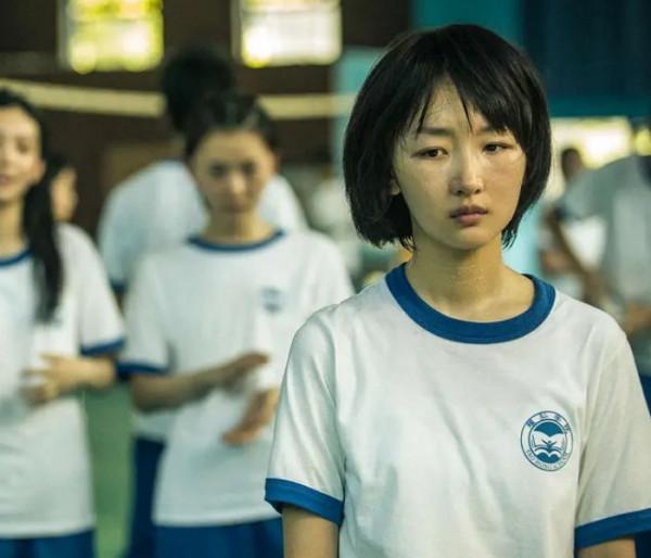 &OpenCurlyDoubleQuote;內卷&rdquo;下暴瘦的10位女星，有人瘦到22公斤，體力不支只能坐輪椅