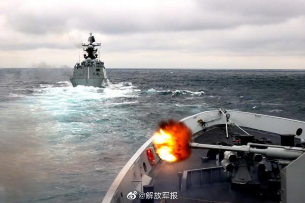 蹈海踏浪！直擊東部戰區海軍某驅逐艦支隊海上訓練