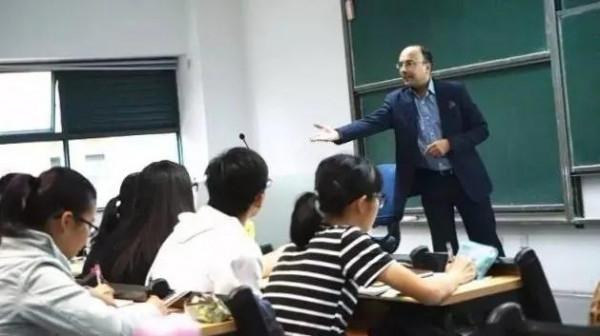 如何打造魅力課堂-《如何成為懂策略、有魅力的快樂老師》(二) 如何打造魅力課堂-《如何成為懂策略、有魅力的快樂老師》(二)