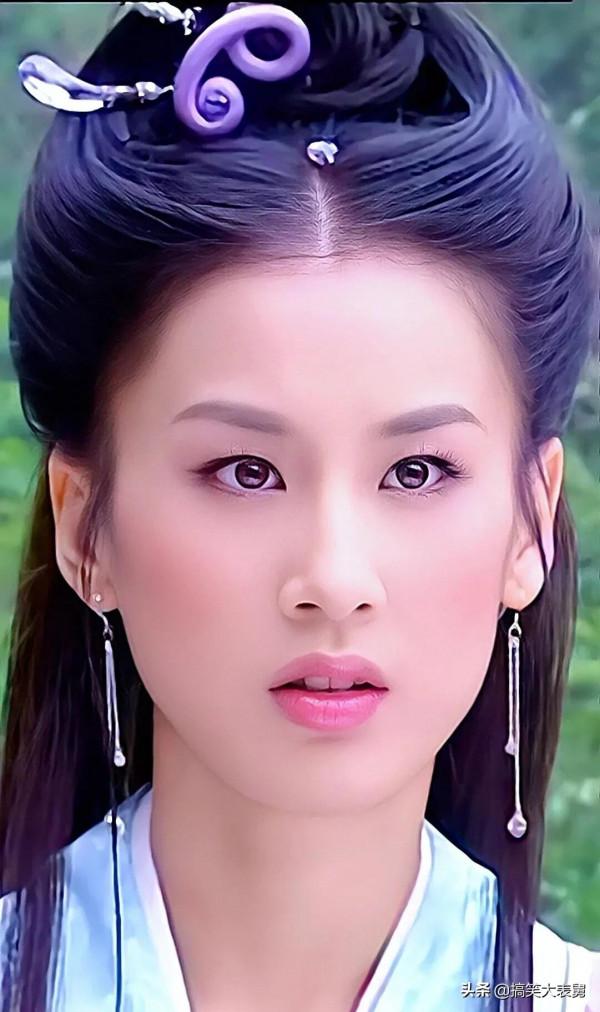 今日美圖欣賞——黃聖依 今日美圖欣賞——黃聖依