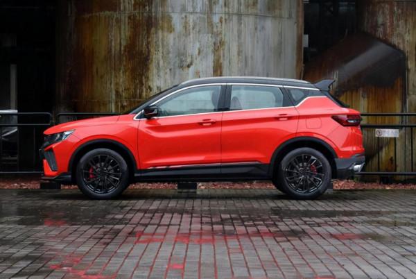 年銷10萬臺,配177Ps,原廠自帶四排尾翼,這SUV不比XR-V探歌香? 年銷10萬臺,配177Ps,原廠自帶四排尾翼,這SUV不比XR-V探歌香?