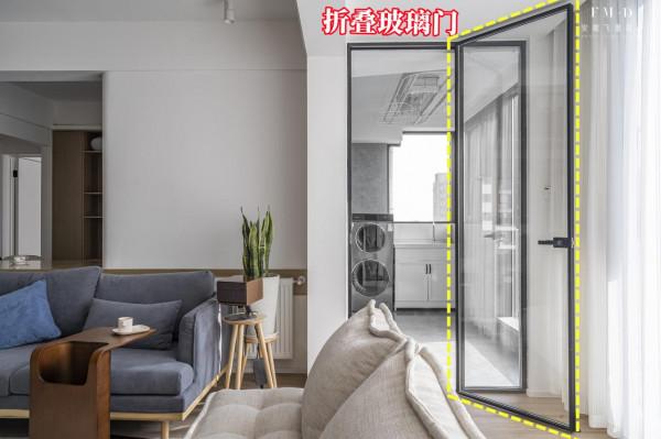 8㎡次臥，不如砸掉一半的牆，跟客廳、陽臺打通，雙動線家又顯大