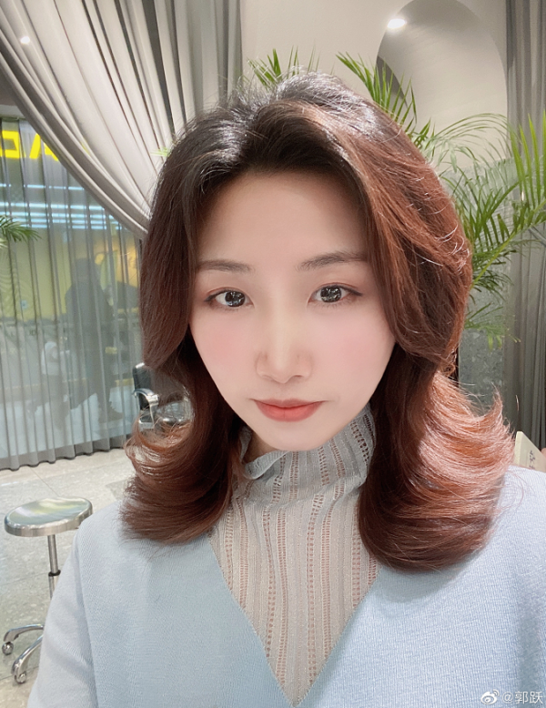 郭躍的故事:從昔日的假小子到如今的貌美如花,劇情總是太反轉 郭躍的故事:從昔日的假小子到如今的貌美如花,劇情總是太反轉