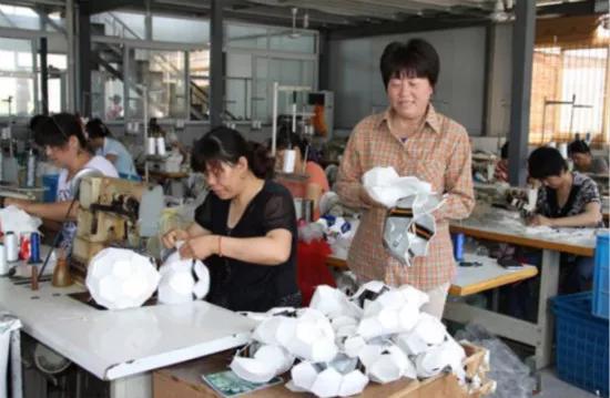 農村40歲婦女，沒上過學，月收入30000元，她是怎麼做到的