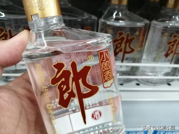 全國哪裡產的白酒最好喝？中國十大白酒排行榜，看看你喝過幾種？