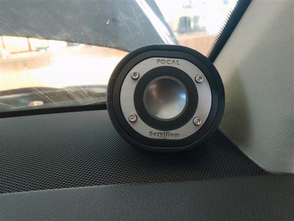 賓士GLK300音響改裝勁浪兩分頻,發燒改裝提升聽音快感 賓士GLK300音響改裝勁浪兩分頻,發燒改裝提升聽音快感