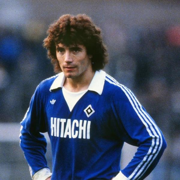 那些足球明星的薪水趣聞