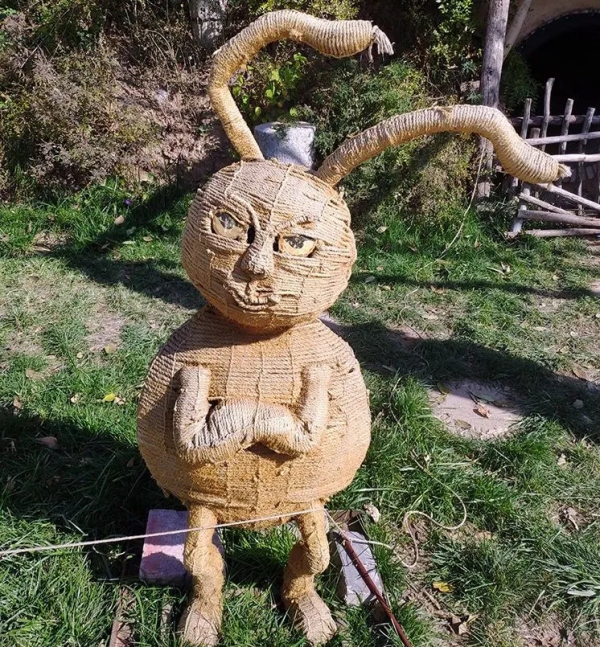 菜吧：無氮不生長,無磷難成花,無鉀不上色，無硼難坐果，缺鈣裂果