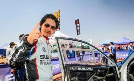 5位“賽車手”明星，林志穎一直活躍賽車圈，韓寒的成就無人能及