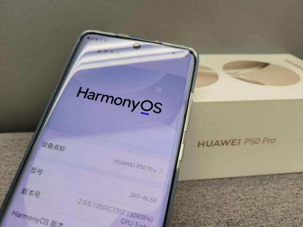 為什麼現在的手機越來越重？