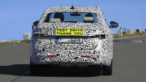斯柯達Slavia諜照曝光 基於MQB-A0-IN平臺打造
