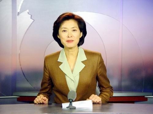 央視主播敬一丹：退休生活有淚水，把母親的1700封信寫成一本書