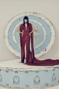 設計全球首個迪斯尼公主婚紗晚裝系列Kev Yiu望女性活出心中的公主