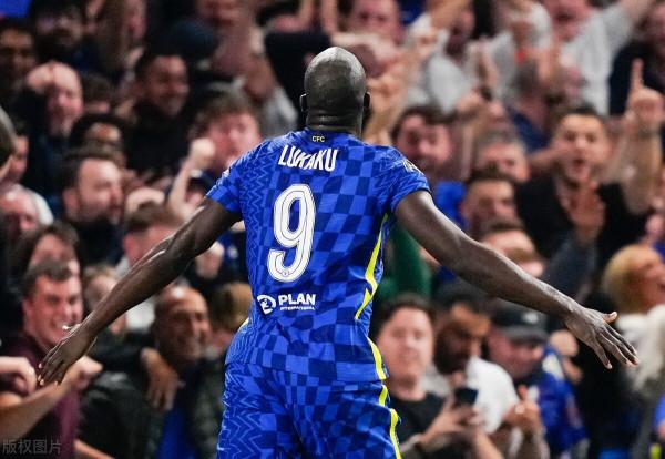 攻防俱佳！比分都一樣！英超爭冠熱門呼之欲出 紅軍藍軍大對決？