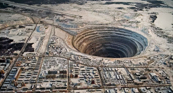 人類能否挖穿地球？蘇聯用了24年試驗最終得出結論