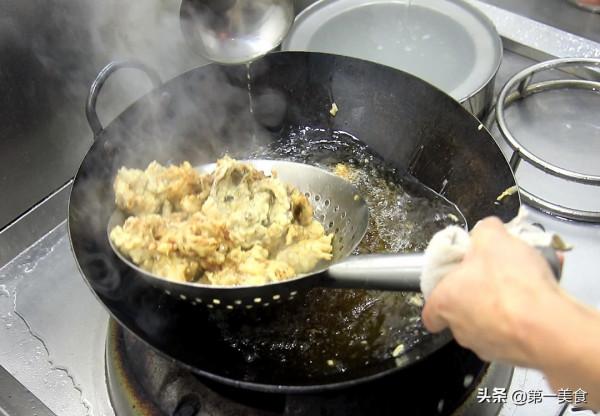 解饞必備，大廚分享乾煸辣子魚，不僅香辣夠味，連魚骨都是焦香的