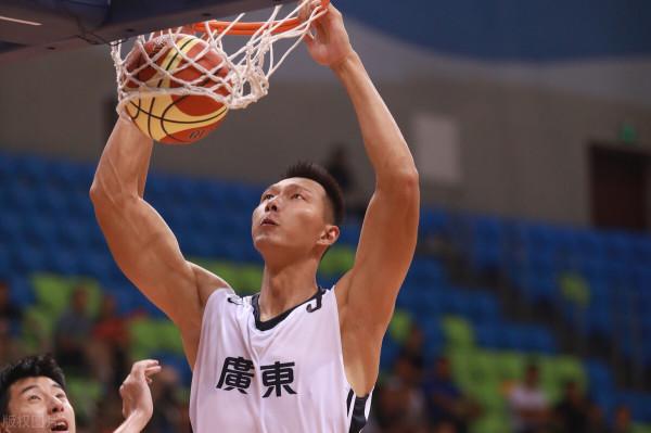 杜鋒正式官宣,頂薪先生無緣全運爭冠,後場三少領銜廣東豪華陣容 杜鋒正式官宣,頂薪先生無緣全運爭冠,後場三少領銜廣東豪華陣容