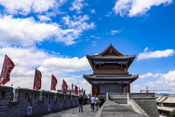 夏日度假好去處，古九州之一青州遊玩攻略