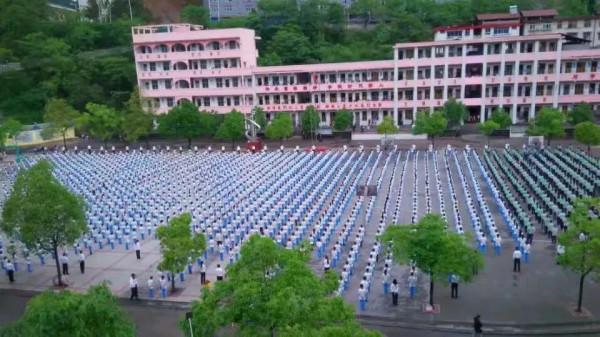 也說會同二完（原創）