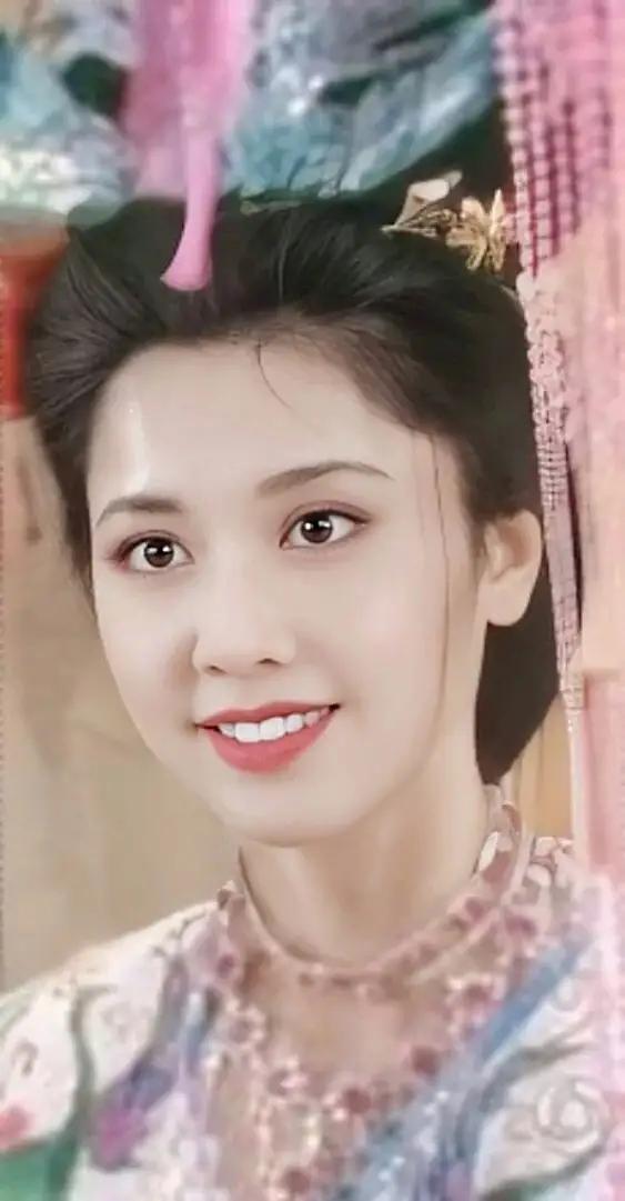 最美女兒國王——朱琳美照