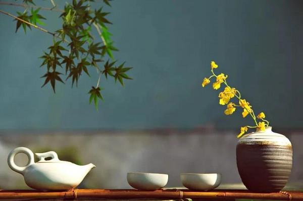 人間春秋，茶為老友