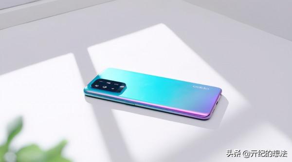 雙11手機推薦：低於2000元的輕薄手機選購，看這一篇就夠了