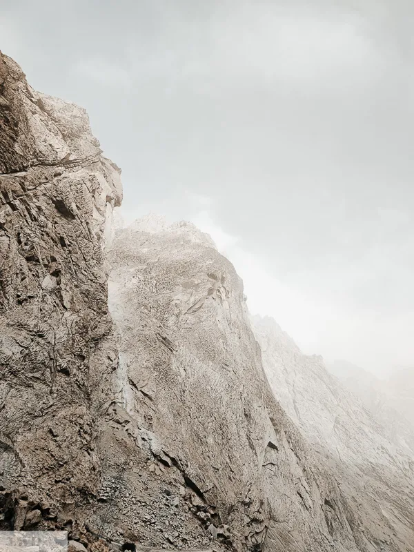 美玉新疆-塔莎古道，驚魂12小時