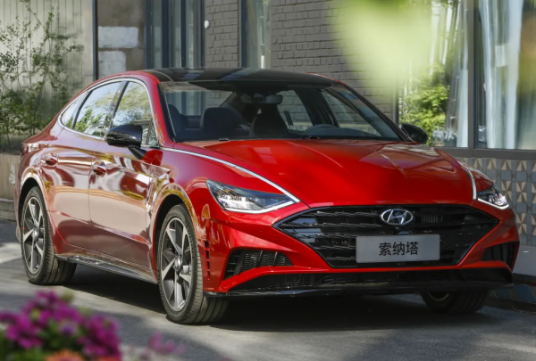 搞機實驗室 | 聽說現代和百度走得很近，那車機的表現會是？