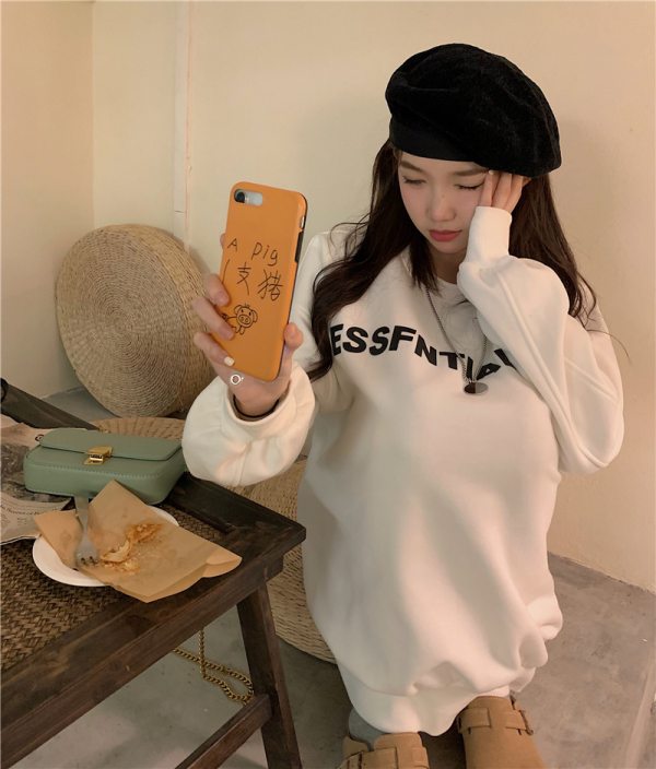 求你別亂買了！冬天穿這幾件衣服很顯土氣