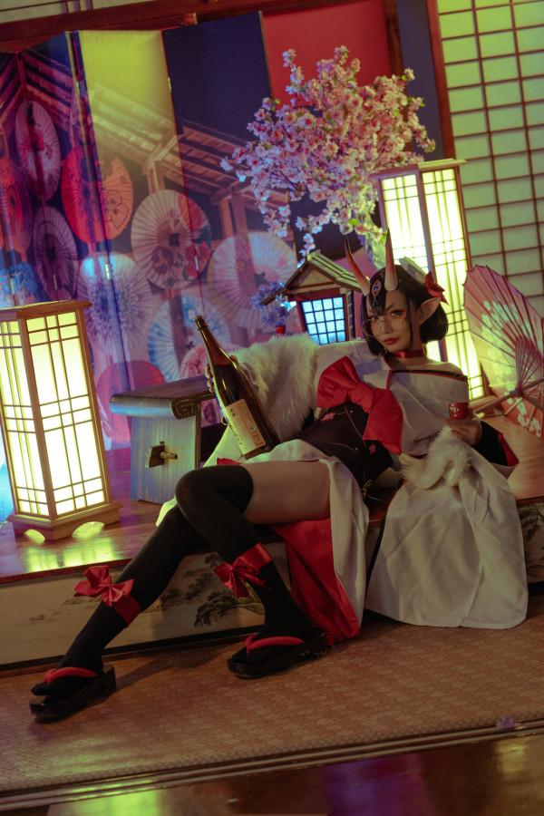 Fgo酒吞童子，冬祭禮裝cosplay
