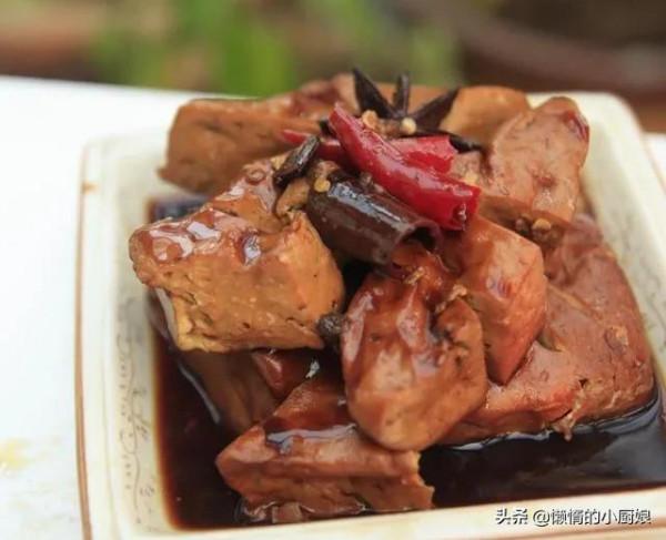 想吃五香豆腐乾，自己在家做，只要5塊錢就做一鍋，比外面買的好