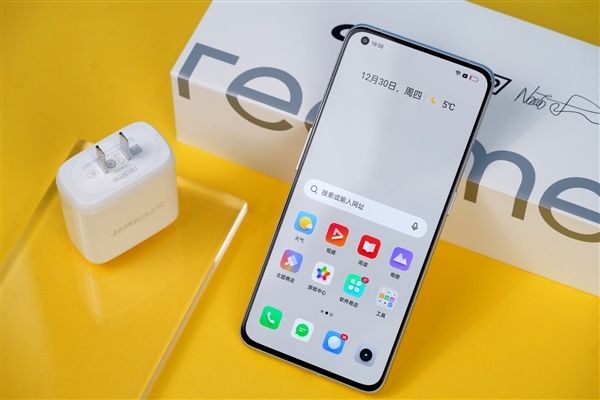 新年如何選購手機？3-5K價位最值得買的三款手機，買哪個都是賺